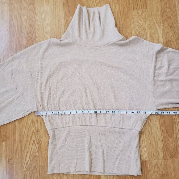 ✨ FREE PEOPLE ✨ Glam Metallic Shimmer Turtleneck Sweater - [Medium in Champagne] - Picture 11 of 13